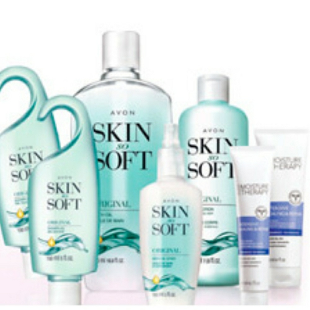 Entire 7 pc set NWT Skin So Soft Daily Essentials